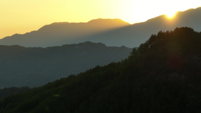 原创航拍夕阳