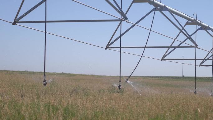 农业喷灌节水设备