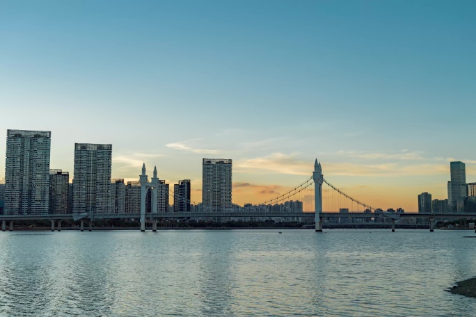 珠海白石桥日转夜延时