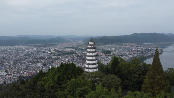 四川南充阆中市阆中古城东山园林白塔航拍