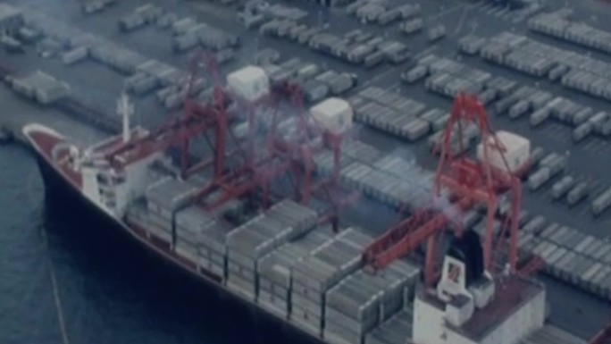 70年代日本东京港口码头造船厂
