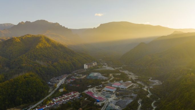 航拍延时秦岭眉太线