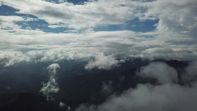 航拍山区山脉云海云层