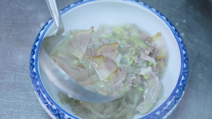 美食展示 美食制作 精致摆盘 色香味俱全