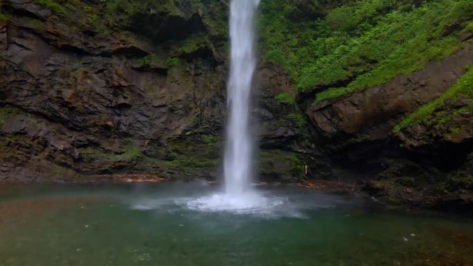 广西桂林深山峡谷瀑布航拍