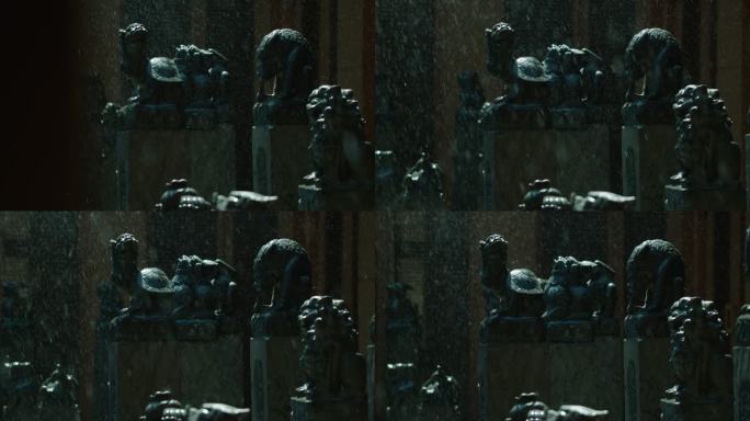 雨中雕像-6