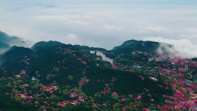 江西庐山如琴湖云海