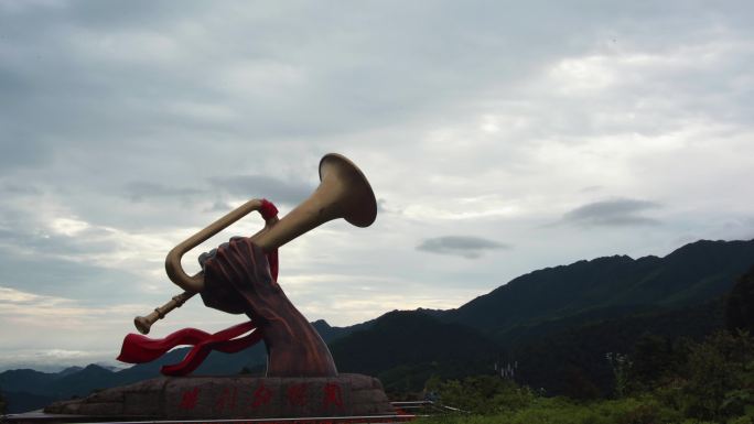 井冈山胜利号角雕像