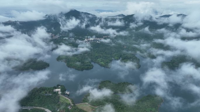 深圳 东部华侨城 大华兴寺 三洲田 云海