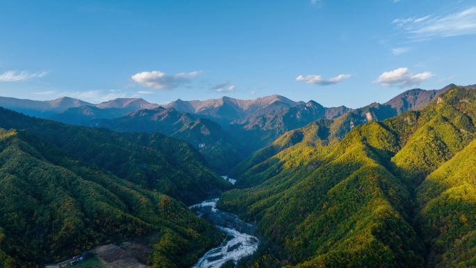 秦岭鳌山航拍延时