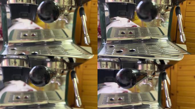 磨咖啡豆煮咖啡咖啡机