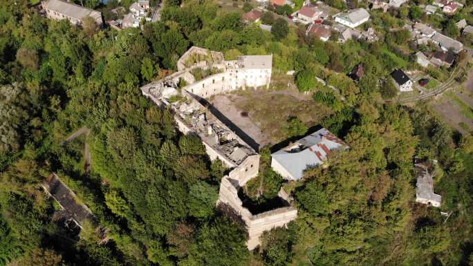 国外欧洲乌克兰废弃城堡村镇航拍