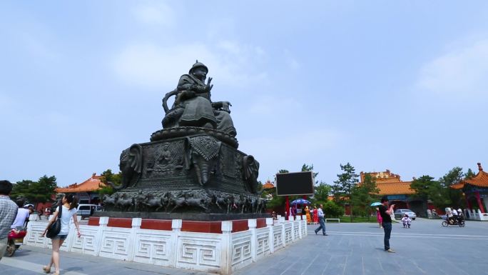 呼和浩特 阿拉坦汗 大召寺广场 历史文化