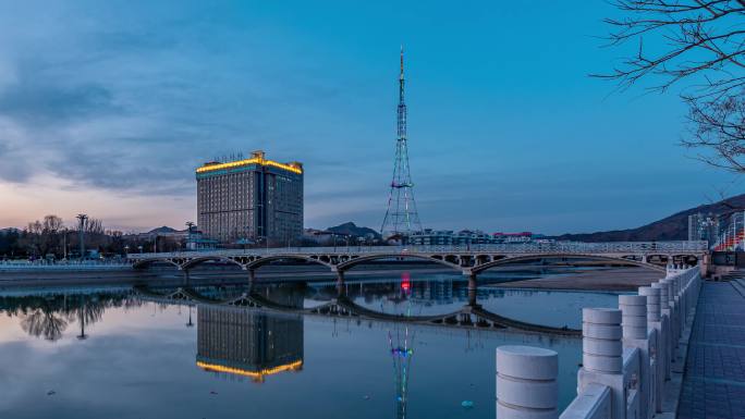 张家口清园桥夜景