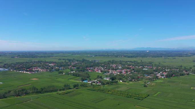 平原上的农村