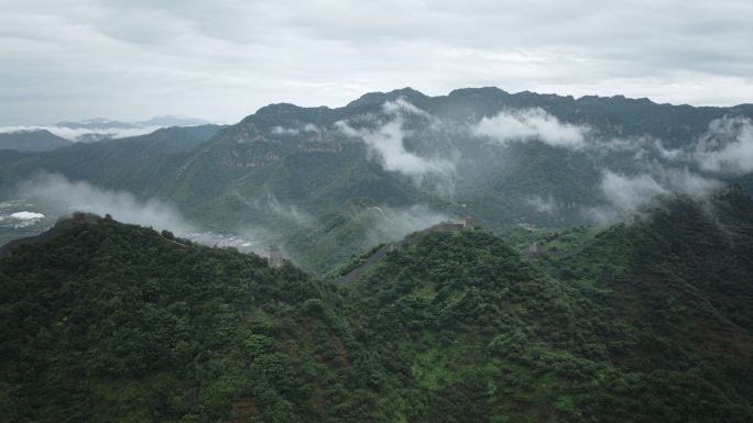 天津航拍延时蓟州长城云雾