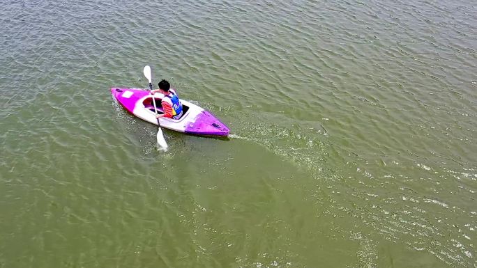 升格航拍南国乡村山东水库皮划艇比赛活动