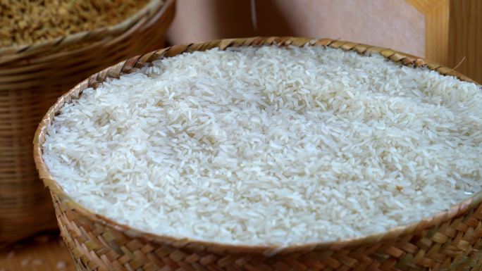 大米 生米  米饭 东北大米  泰国香米