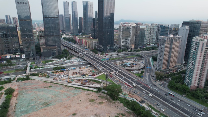 深圳香蜜湖路和红荔西路车流交通