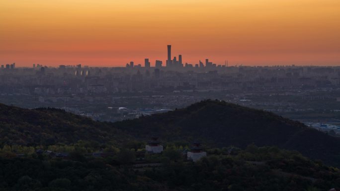 鸟瞰北京现代建筑和古建日出震撼大气宣传片