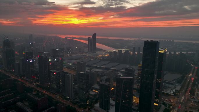 航拍落日晚霞下的南京河西中央商务区
