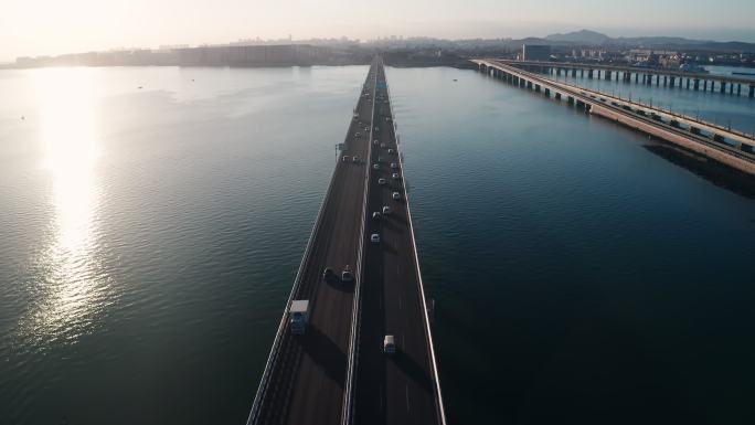 实拍厦门大桥跨海段