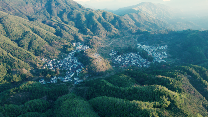 4k大山里的乡村航拍