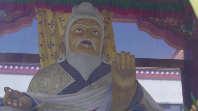 中药材 传统医学 雕像 塑像 藏族服饰