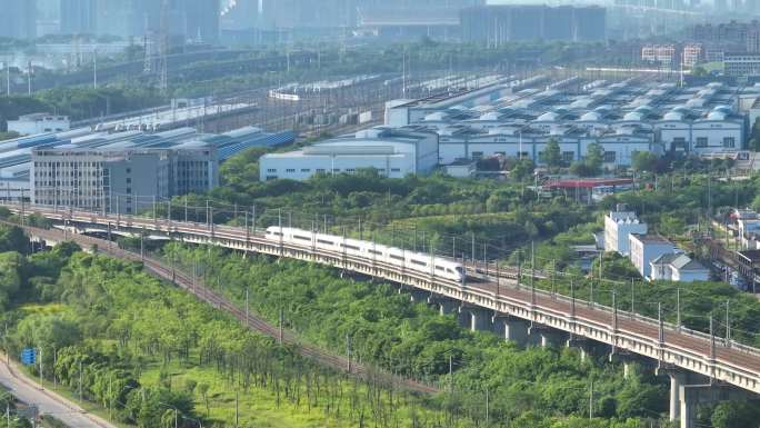 高铁检修基地武汉动车段（南向北）