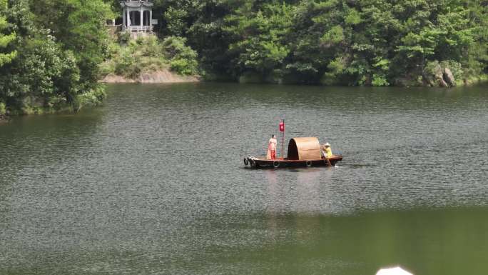 木船水上表演航拍