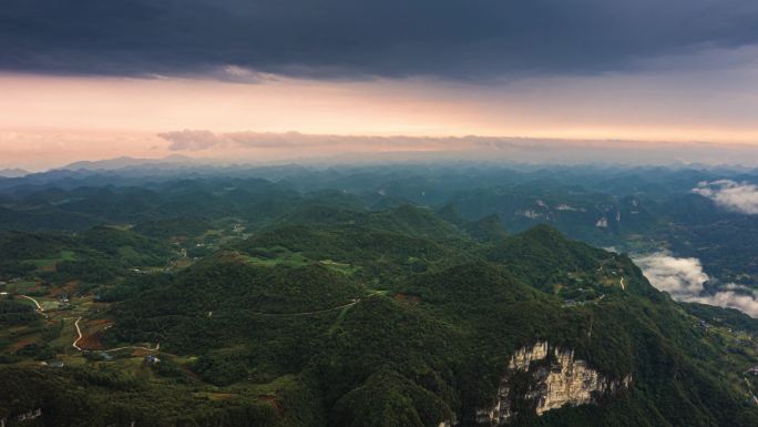 4k航拍山村晚霞延时