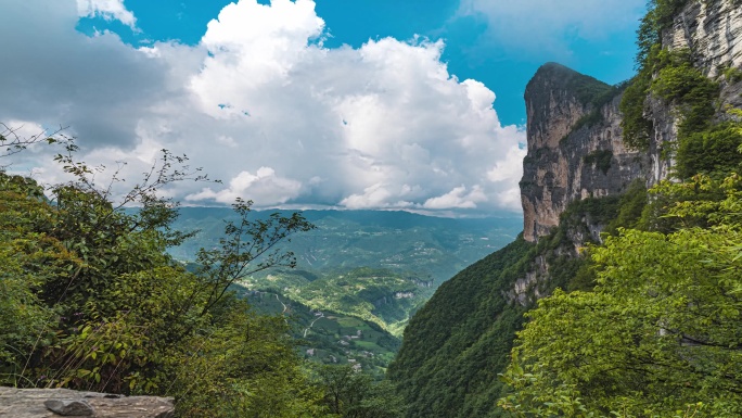 4k高山蓝天白云延时