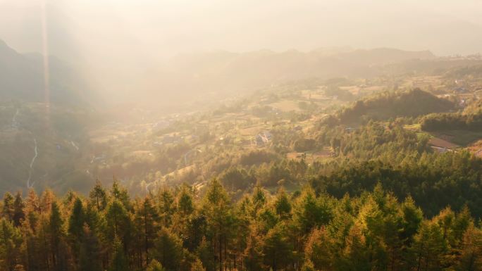 4k航拍山村晚霞