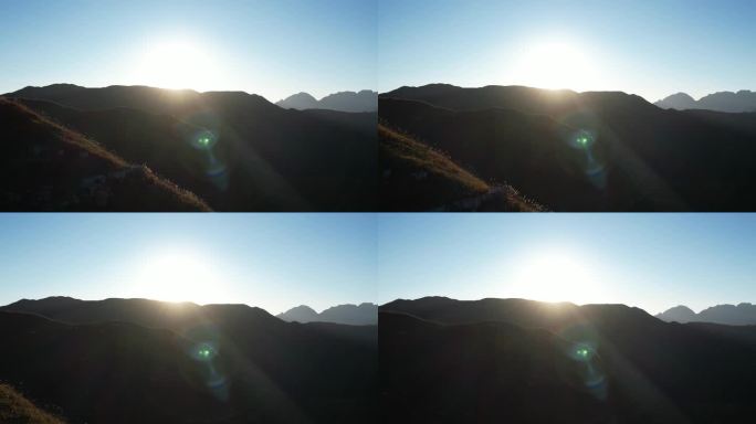 【正版素材】大山里的日出