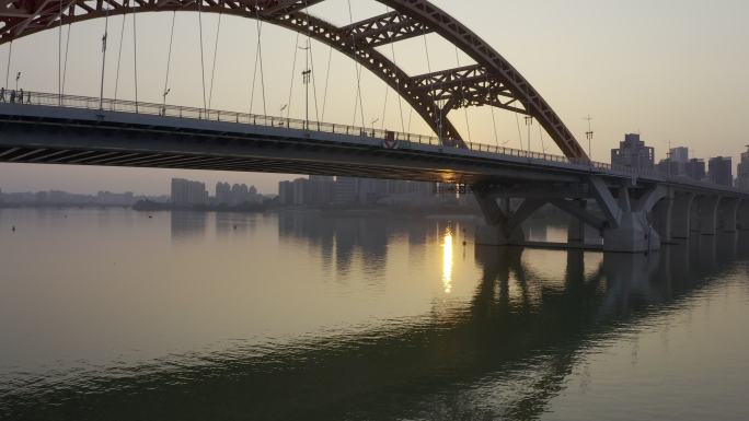 航拍惠州隆生大桥夕阳落下4k视频