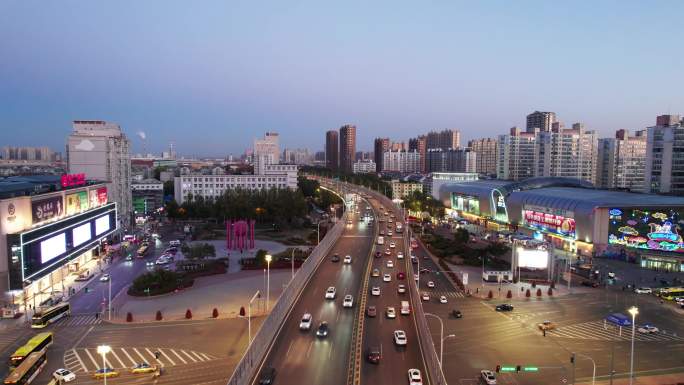 哈尔滨乐松广场商圈夜景车流航拍