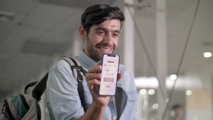 旅客使用手机电子机票办理航班登记