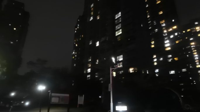 楼房 夜景 路灯 寂静 居民 小路 社区