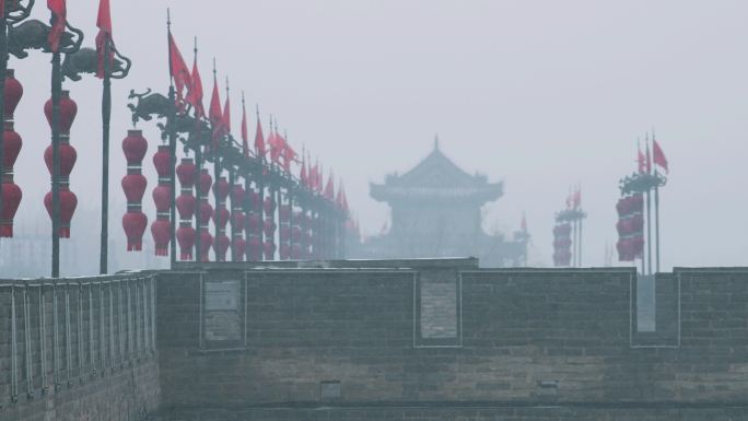 雪中的西安古城墙，中国。