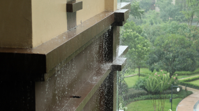 下雨 暴雨 小区下雨