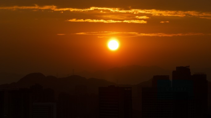 4k远山夕阳日落延时