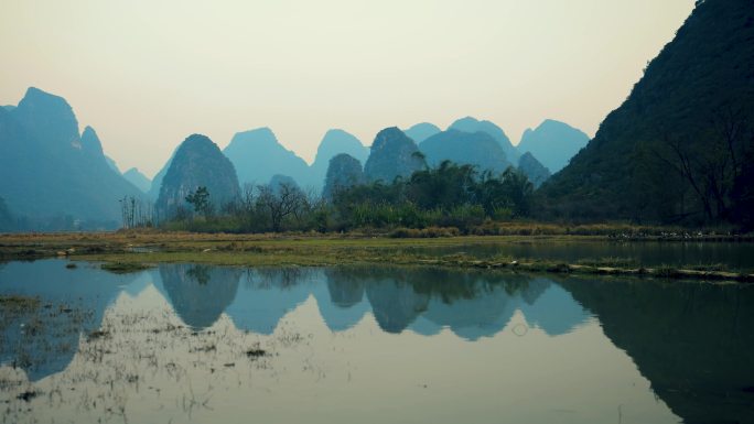 中国桂林农业区桂林山水甲天下奇山异石旅游
