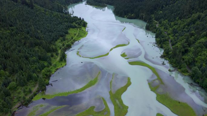 航拍川西莲花湖月亮湾湿地风景