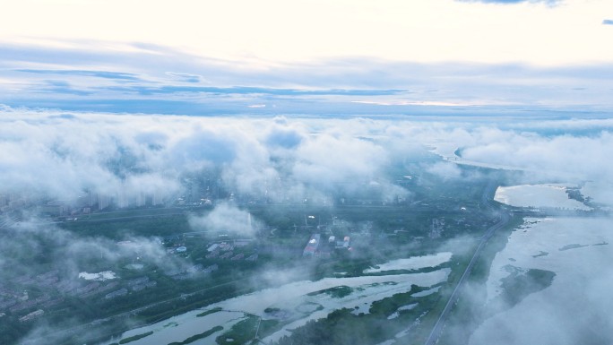 延时4k航拍穿越云海、城市上空白云滚动
