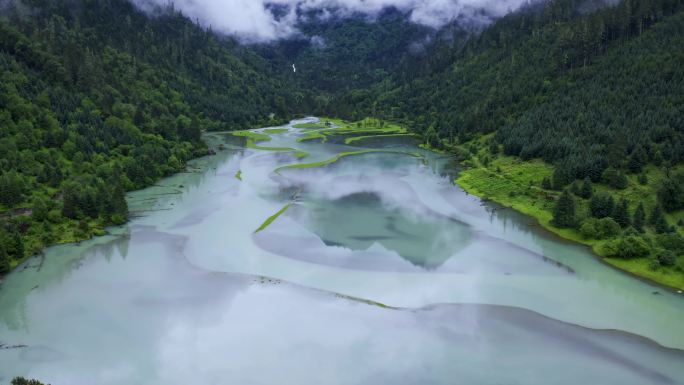 航拍川西莲花湖月亮湾湿地风景