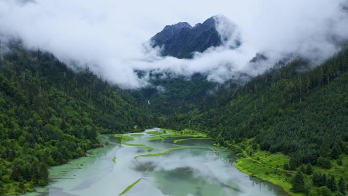 航拍川西莲花湖月亮湾湿地风景