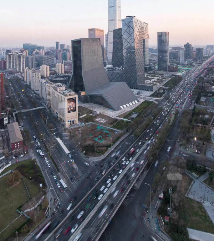 北京东三环国贸繁华地带车水马龙竖拍延时