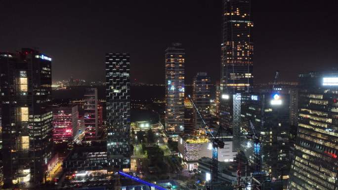 深圳南山区深圳湾建筑群夜景航拍