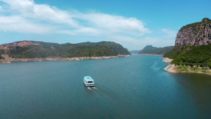 济源黄河三峡游轮风光