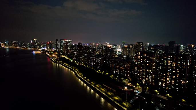 杭州钱塘江沿江建筑夜景
